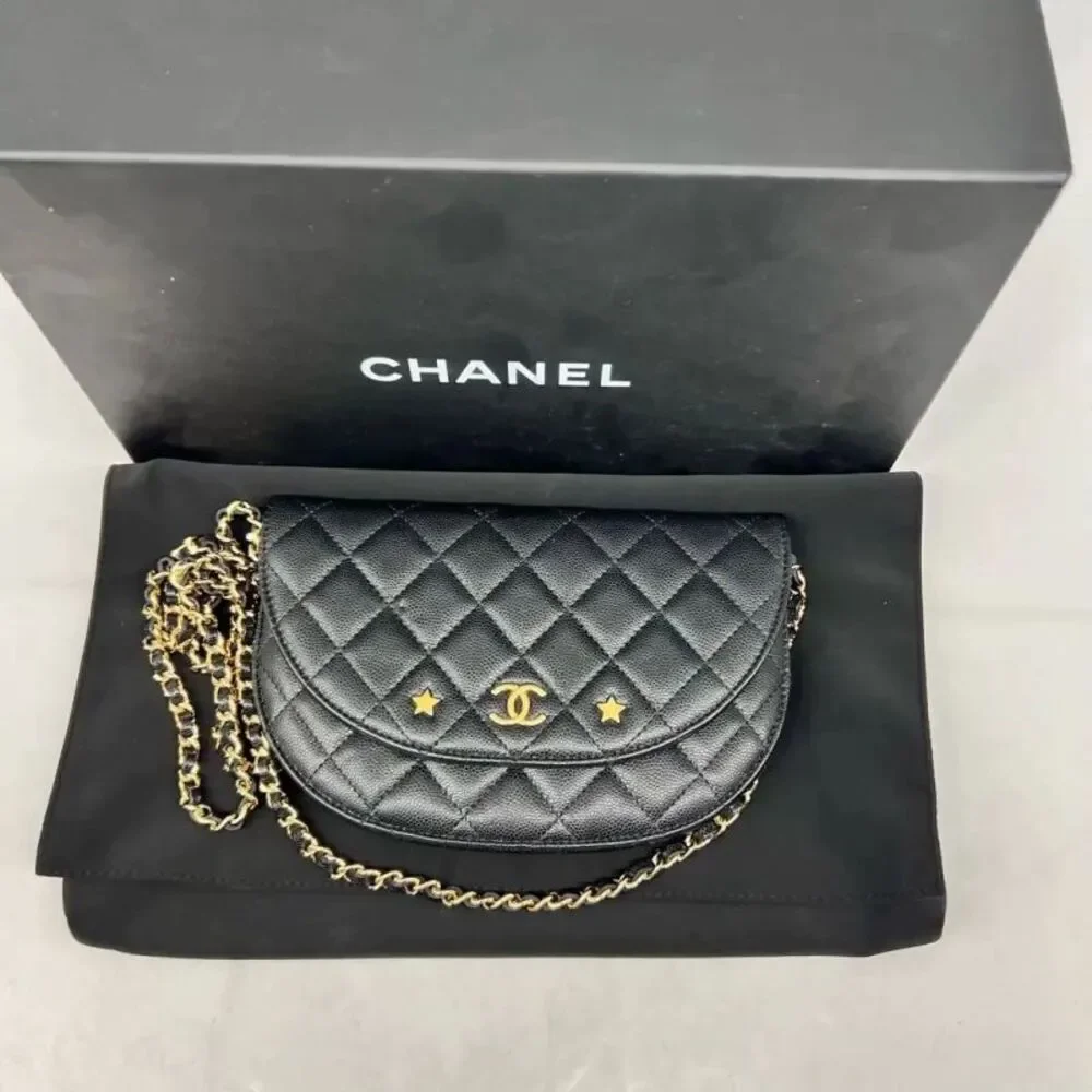 Chanel Women Pre-Loved Bag Very Good Condition